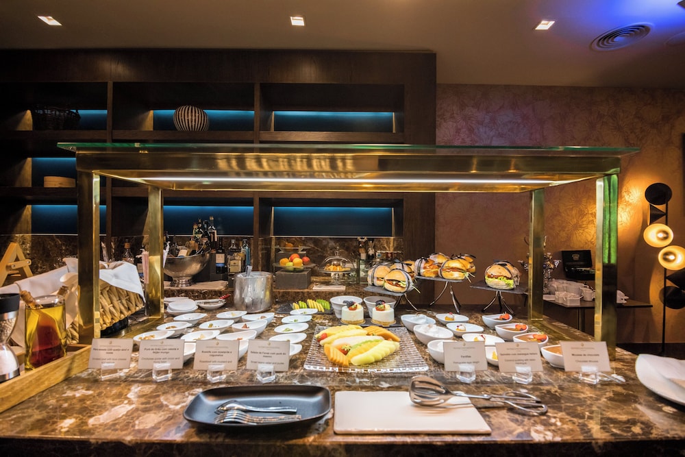 InterContinental Lisbon by IHG — Restaurant & bars in Lisbon, Lisboa