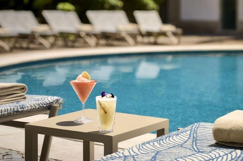Tivoli Avenida Liberdade Lisboa – A Leading hotel of the world — Swimming pool in Lisbon, Lisboa