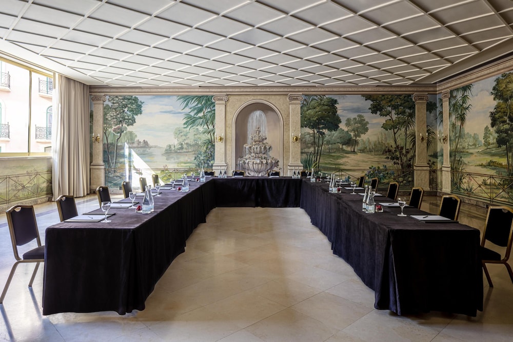 Tivoli Avenida Liberdade Lisboa – A Leading hotel of the world — Restaurant & bars in Lisbon, Lisboa
