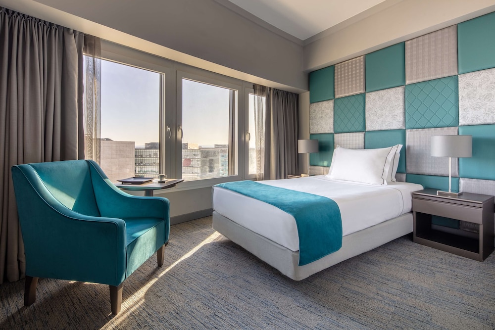 Tivoli Oriente Lisboa Hotel — Hotel rooms in Lisbon, Lisboa