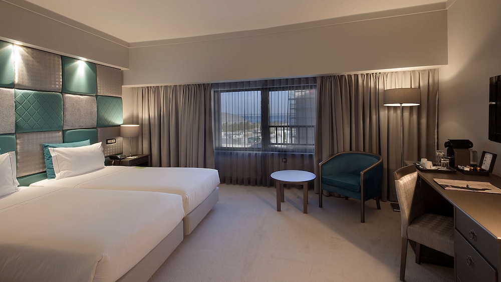 Tivoli Oriente Lisboa Hotel — Hotel rooms in Lisbon, Lisboa