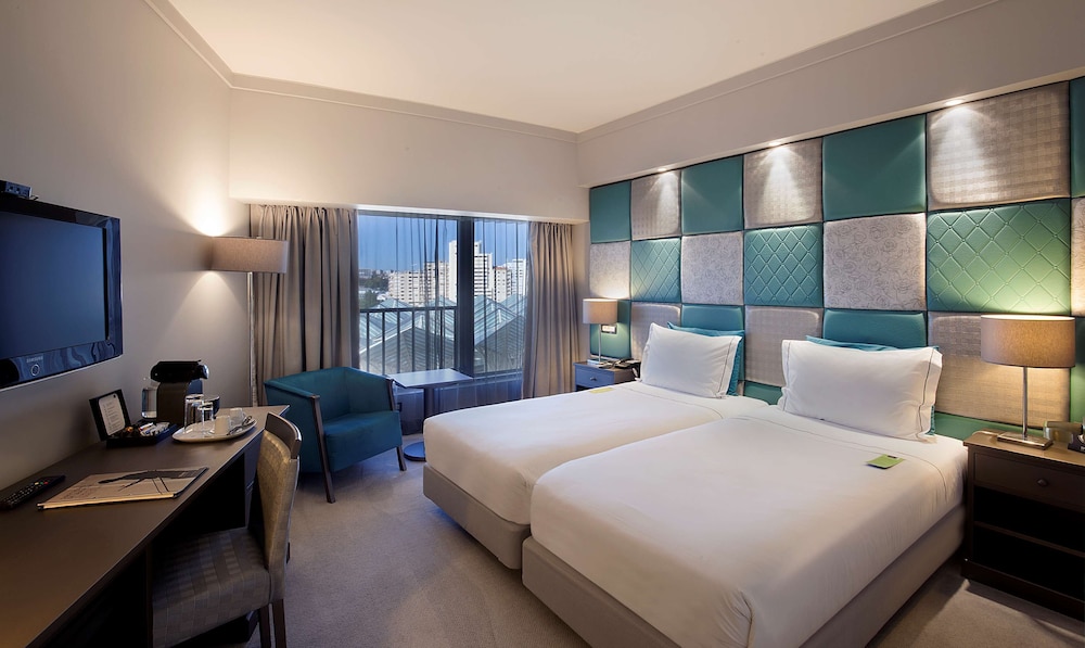 Tivoli Oriente Lisboa Hotel — Hotel rooms in Lisbon, Lisboa