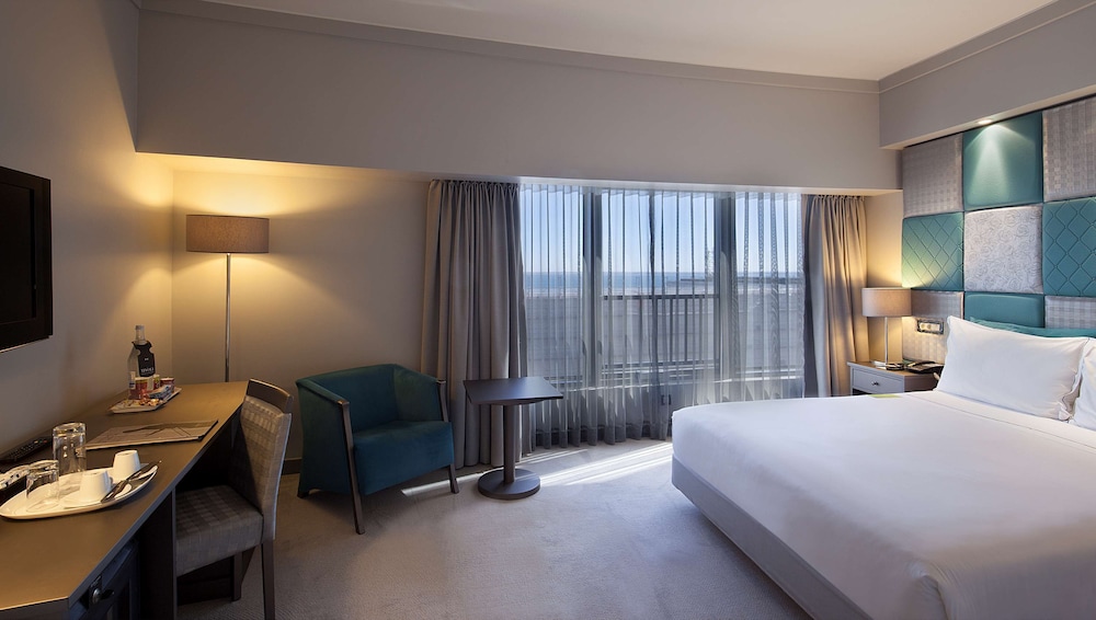 Tivoli Oriente Lisboa Hotel — Hotel rooms in Lisbon, Lisboa