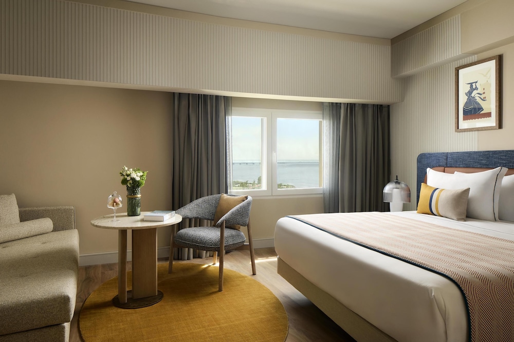 Tivoli Oriente Lisboa Hotel — Hotel rooms in Lisbon, Lisboa