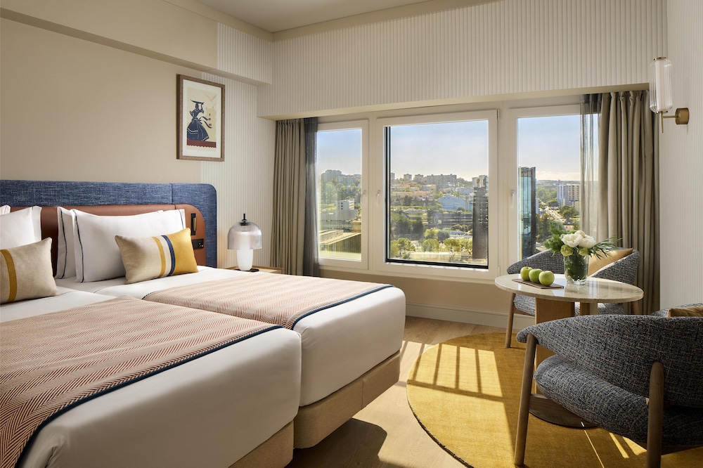 Tivoli Oriente Lisboa Hotel — Hotel rooms in Lisbon, Lisboa