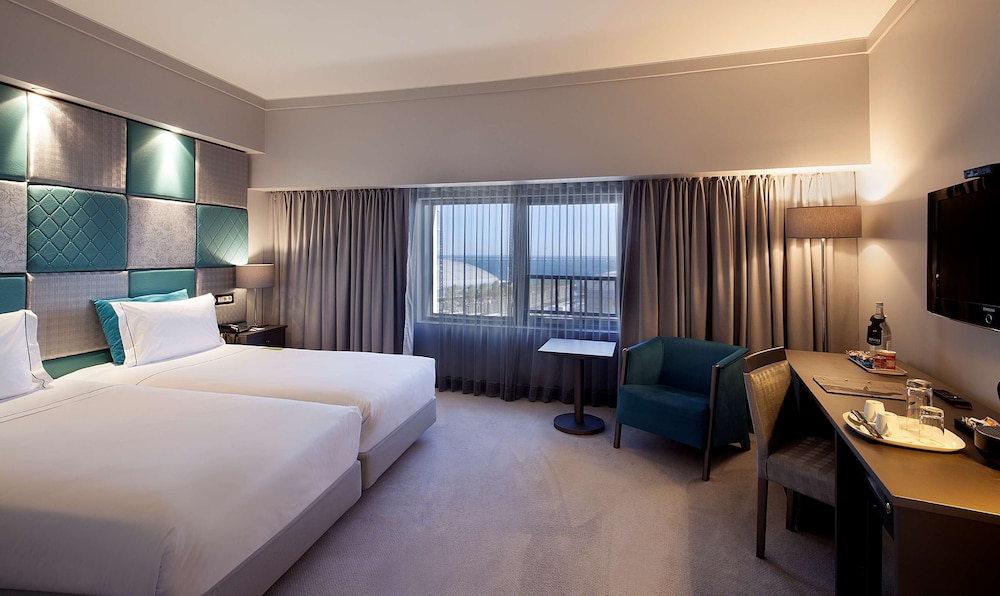 Tivoli Oriente Lisboa Hotel — Hotel rooms in Lisbon, Lisboa