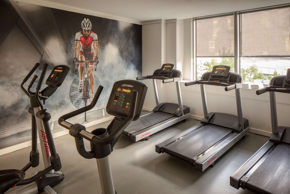 Tivoli Oriente Lisboa Hotel — Sports & recreation in Lisbon, Lisboa