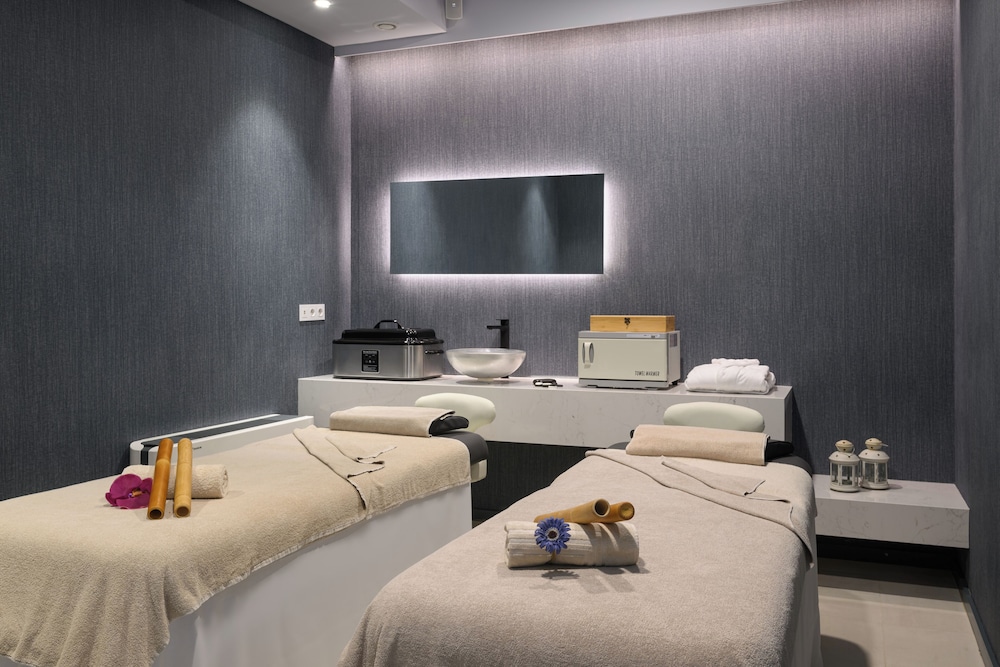 Melia Lisboa Oriente Hotel — Spa in Lisbon, Lisboa