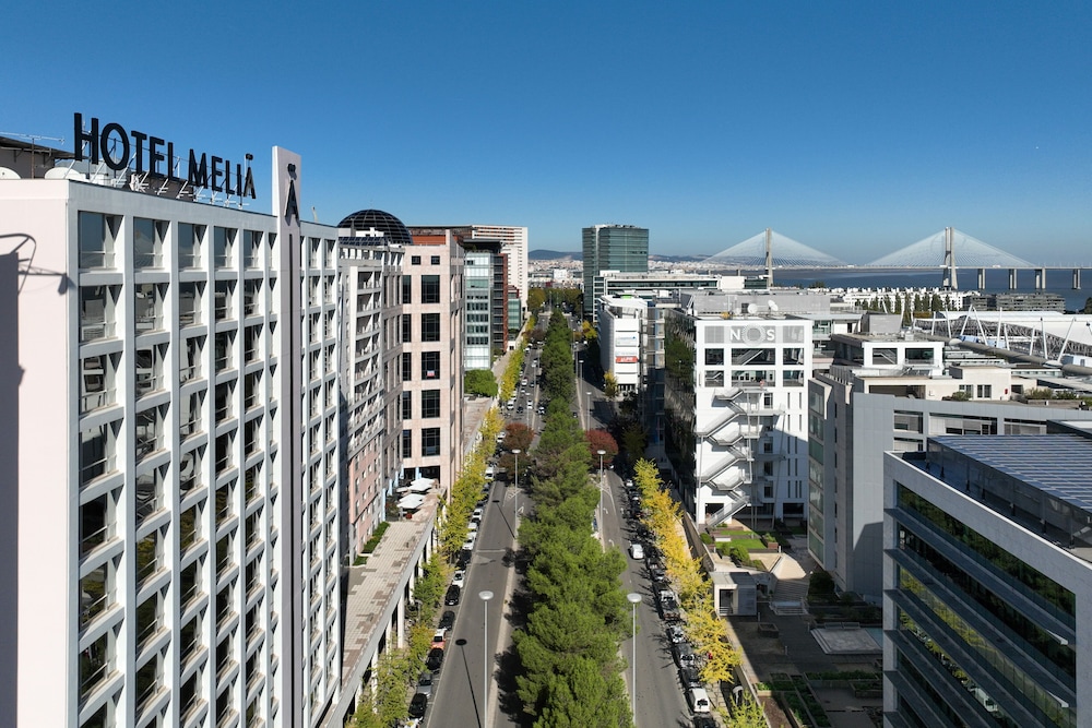 Melia Lisboa Oriente Hotel — Attractions in the area in Lisbon, Lisboa