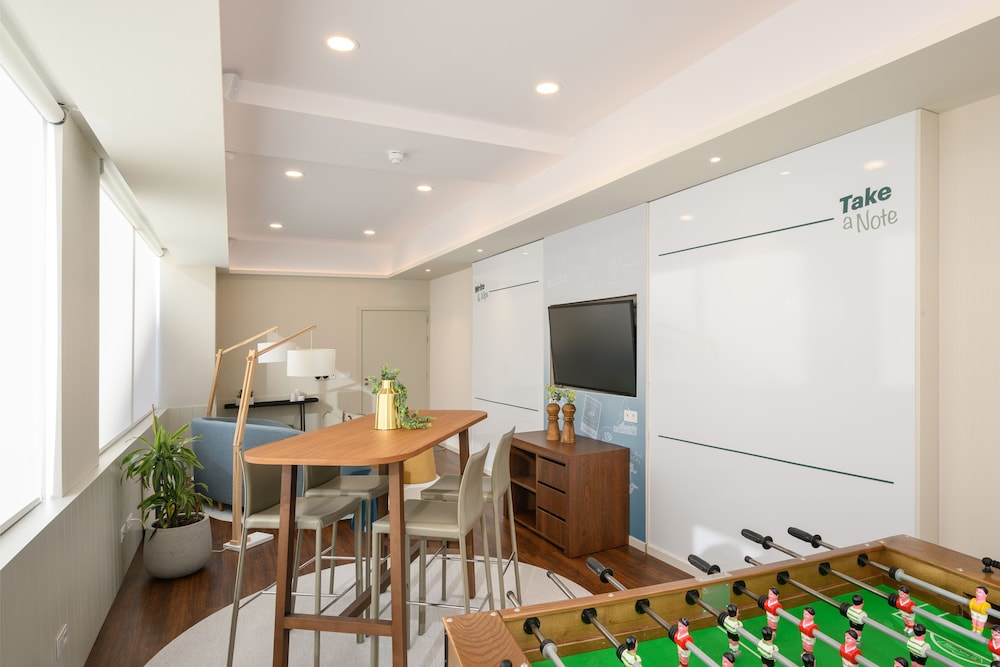 Melia Lisboa Oriente Hotel — Sports & recreation in Lisbon, Lisboa