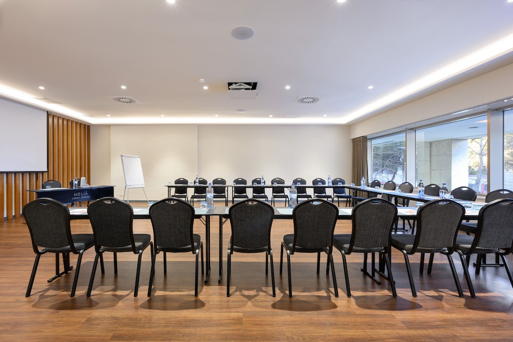 Melia Lisboa Oriente Hotel — Hotel building in Lisbon, Lisboa