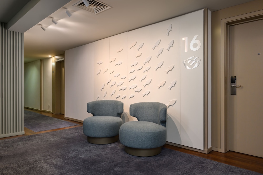 Melia Lisboa Oriente Hotel — Hotel building in Lisbon, Lisboa