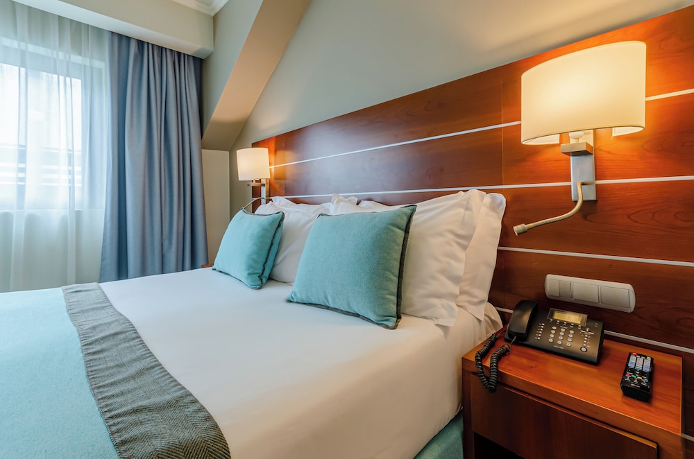 TURIM Europa Hotel — Hotel rooms in Lisbon, Lisboa