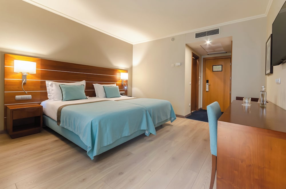 TURIM Europa Hotel — Hotel rooms in Lisbon, Lisboa