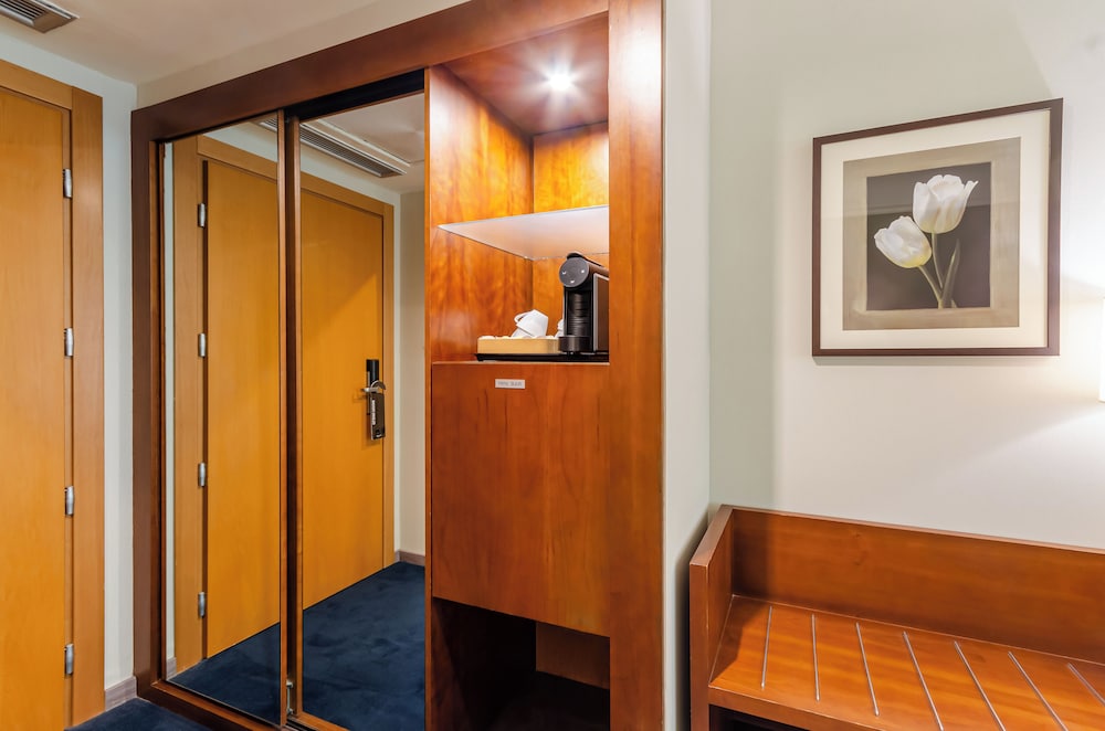 TURIM Europa Hotel — Hotel rooms in Lisbon, Lisboa