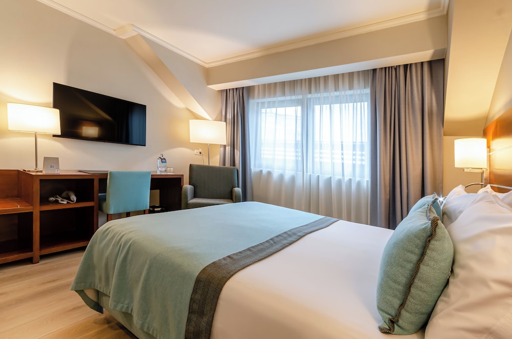 TURIM Europa Hotel — Hotel rooms in Lisbon, Lisboa