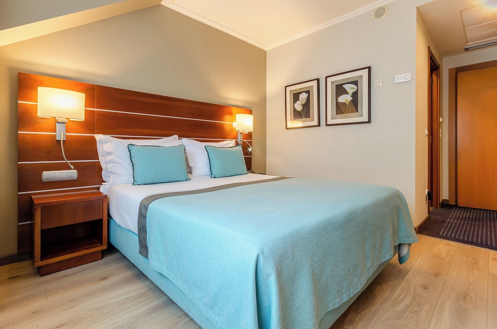 TURIM Europa Hotel — Hotel rooms in Lisbon, Lisboa