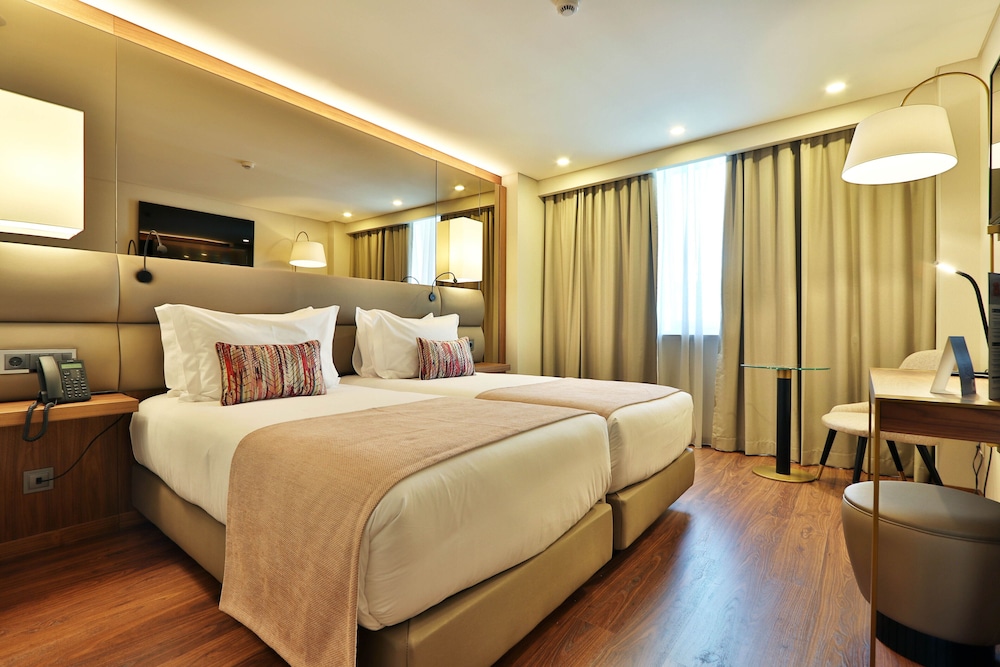 TURIM Ibéria Hotel — Hotel rooms in Lisbon, Lisboa