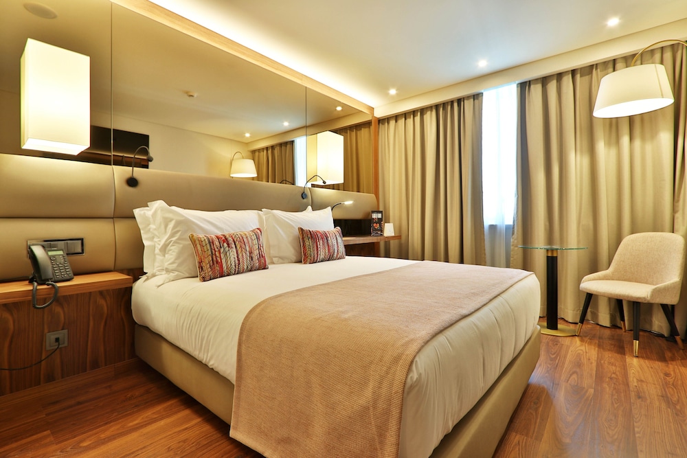 TURIM Ibéria Hotel — Hotel rooms in Lisbon, Lisboa