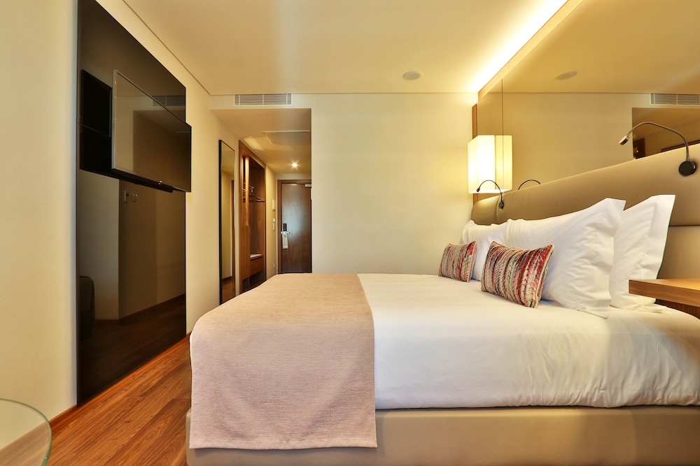 TURIM Ibéria Hotel — Hotel rooms in Lisbon, Lisboa