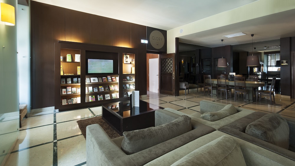 TURIM Restauradores Hotel — Hotel rooms in Lisbon, Lisboa