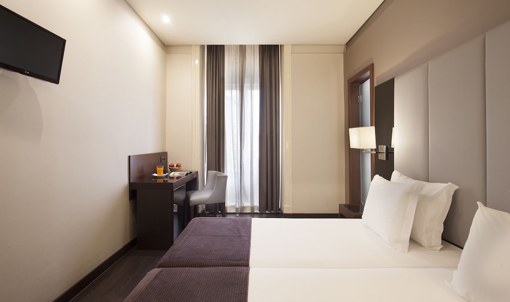 TURIM Restauradores Hotel — Hotel rooms in Lisbon, Lisboa