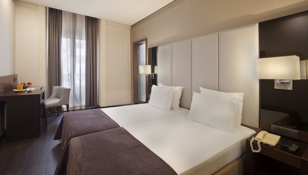 TURIM Restauradores Hotel — Hotel rooms in Lisbon, Lisboa