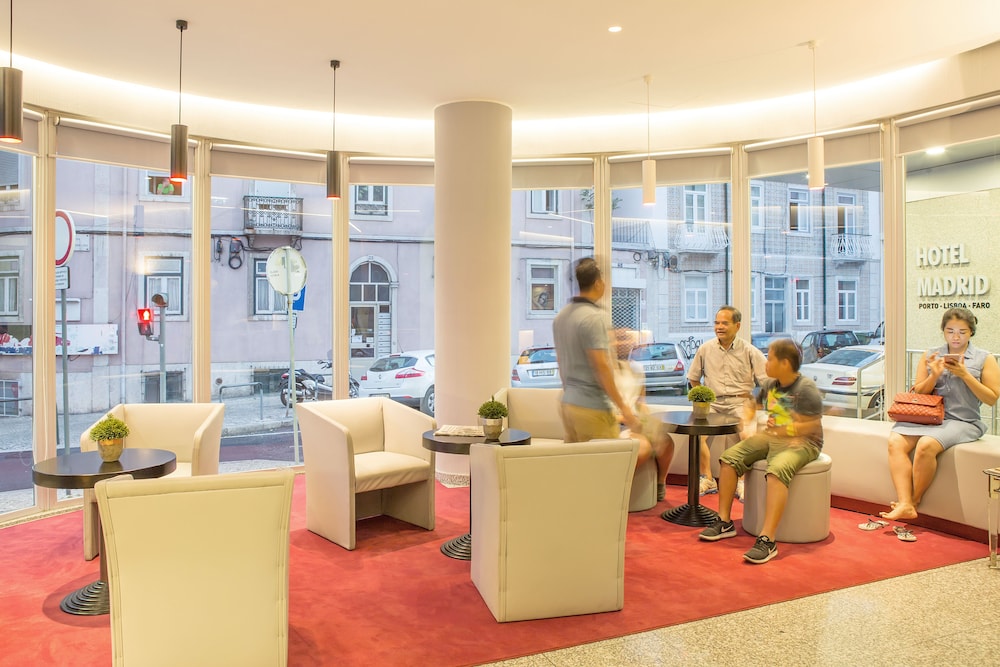 Hotel 3K Madrid — Hotel building in Lisbon, Lisboa
