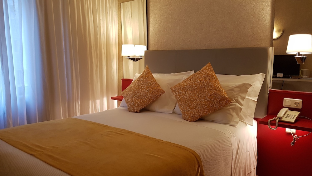 Hotel 3K Madrid — Hotel rooms in Lisbon, Lisboa