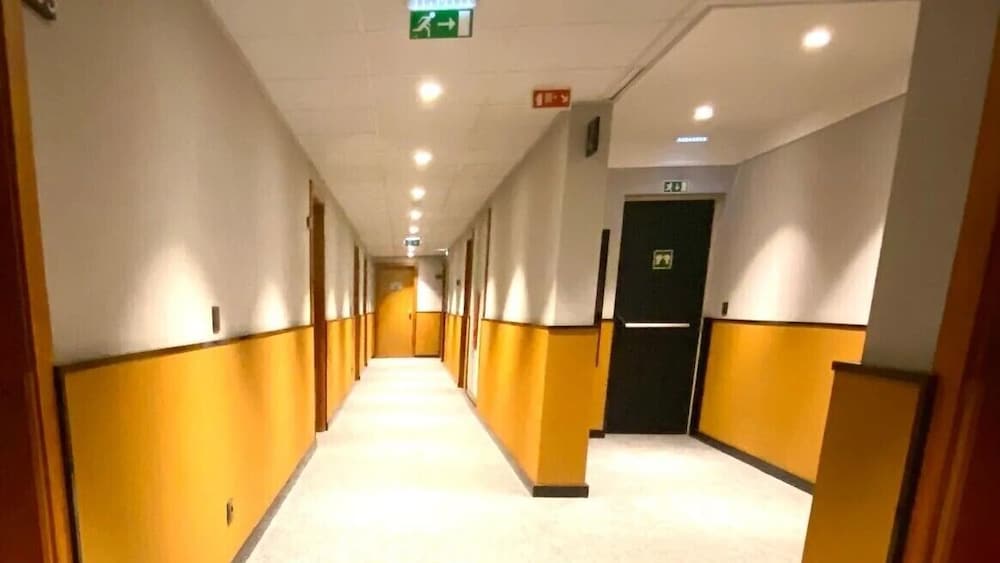 Hotel 3K Madrid — Hotel building in Lisbon, Lisboa