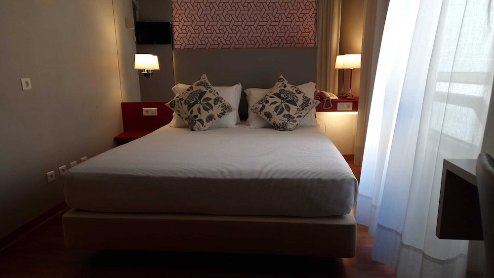 Hotel 3K Madrid — Hotel rooms in Lisbon, Lisboa