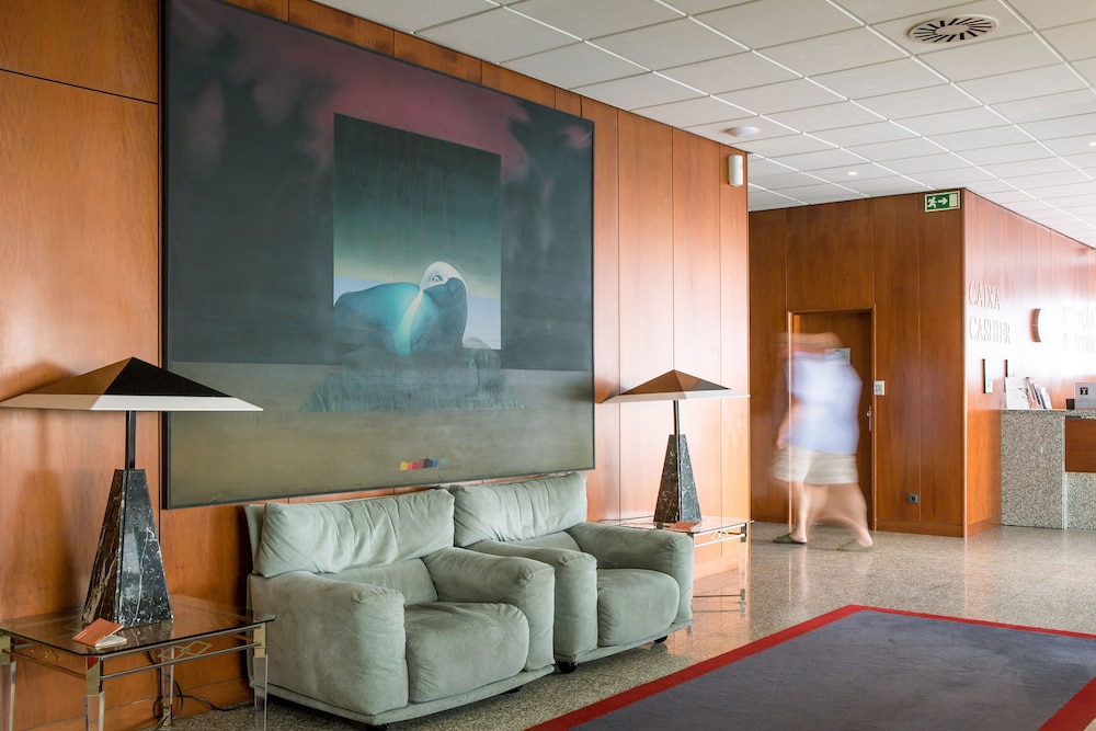 Hotel 3K Madrid — Hotel building in Lisbon, Lisboa