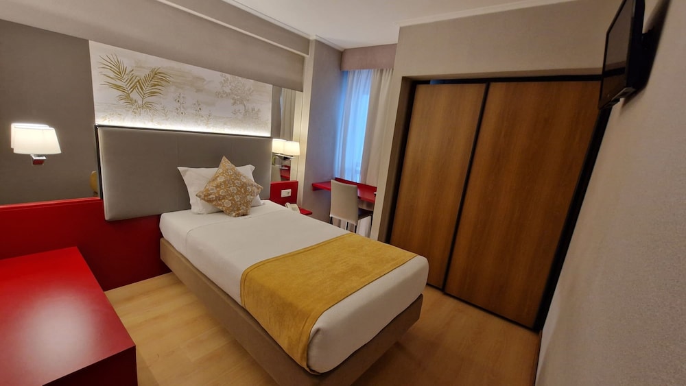 Hotel 3K Madrid — Hotel rooms in Lisbon, Lisboa