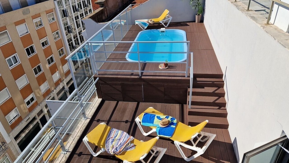 Hotel 3K Madrid — Swimming pool in Lisbon, Lisboa