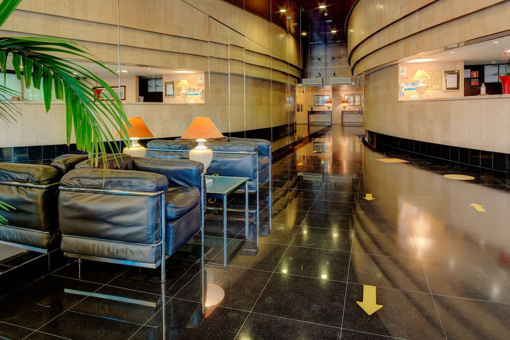 VIP Executive Eden Aparthotel — Hotel building in Lisbon, Lisboa