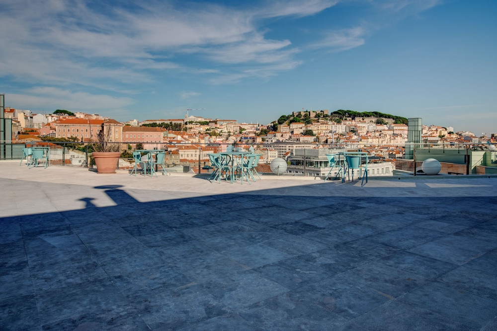 VIP Executive Eden Aparthotel — Restaurant & bars in Lisbon, Lisboa