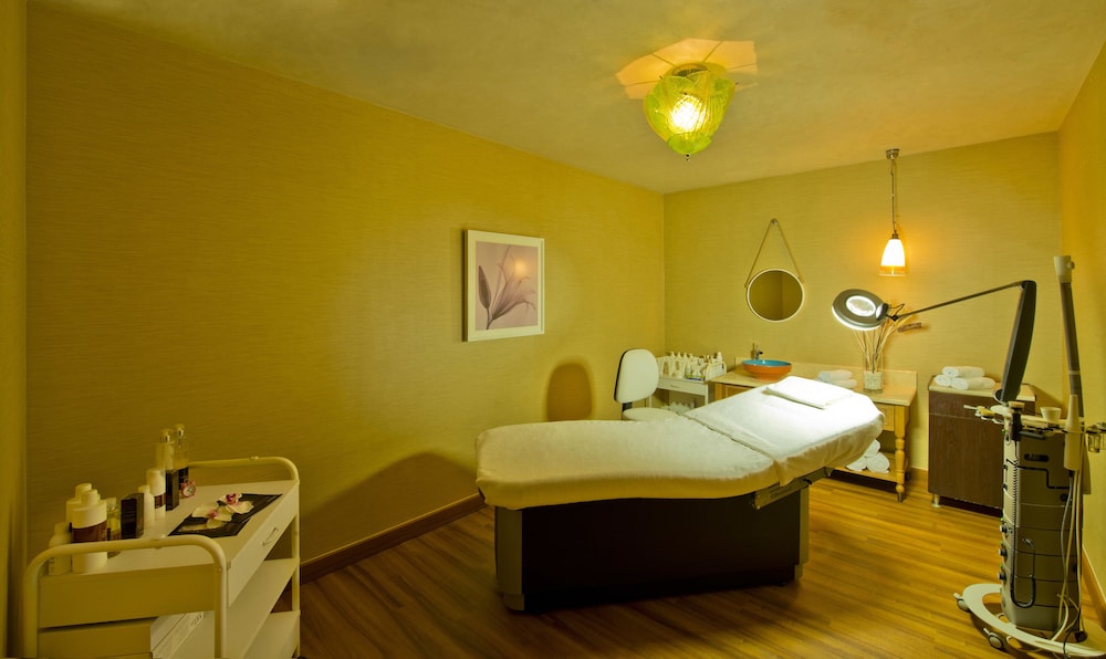 Titanic Deluxe Lara - All inclusive — Facilities in Lara