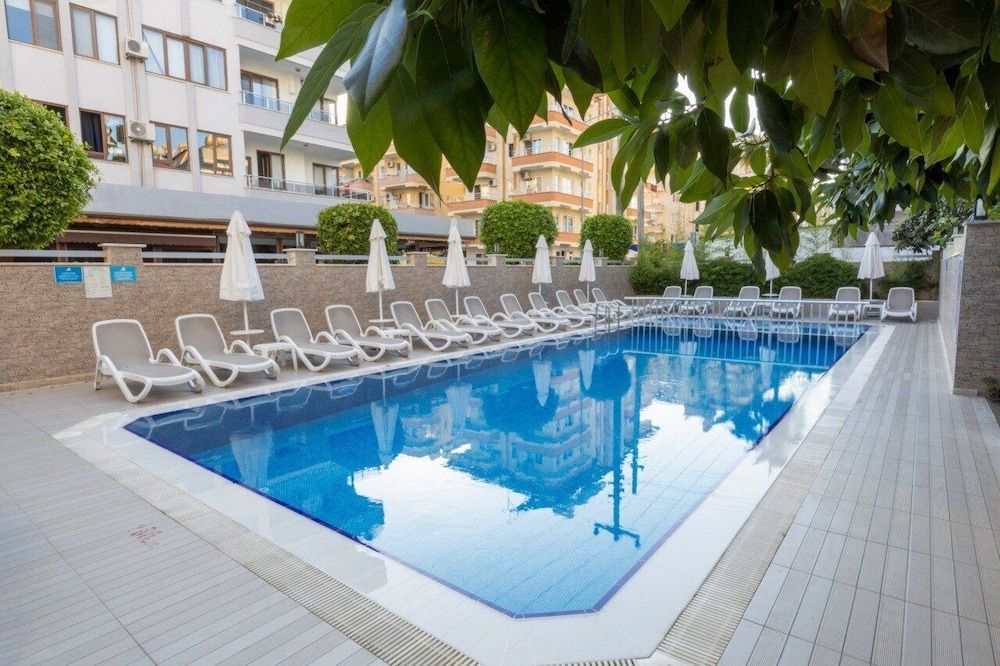 Kandelor Hotel - zdjęcie 2