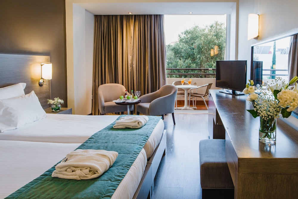 Napa Plaza Hotel - Adults Only — Hotel rooms in Ayia Napa, Famagusta Region