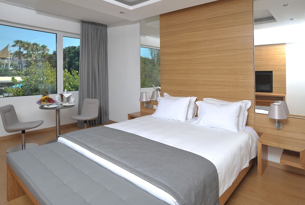 Napa Plaza Hotel - Adults Only — Hotel rooms in Ayia Napa, Famagusta Region