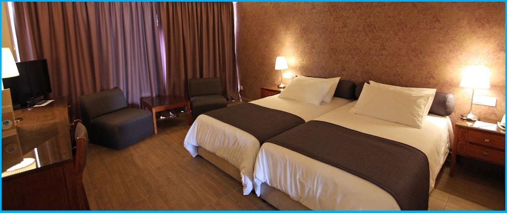Poseidonia Beach Hotel — Hotel rooms in Limassol, Limassol Region