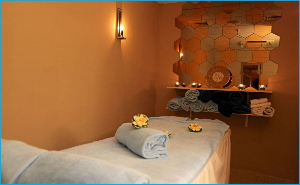 Poseidonia Beach Hotel — Spa in Limassol, Limassol Region
