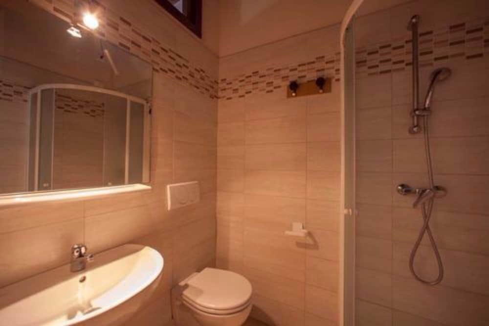 The Garda Village — Hotel rooms in Sirmione, Lombardy