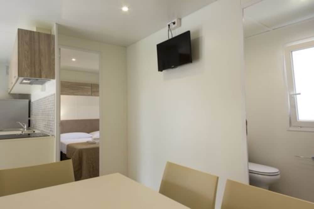 The Garda Village — Hotel rooms in Sirmione, Lombardy
