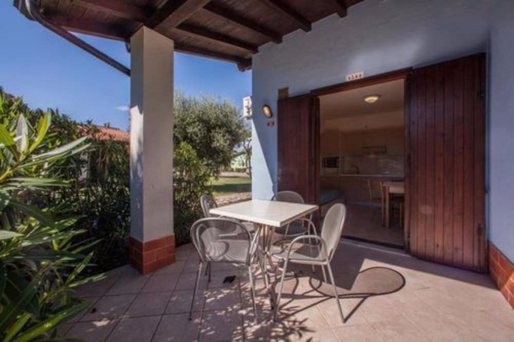 The Garda Village — Hotel building in Sirmione, Lombardy