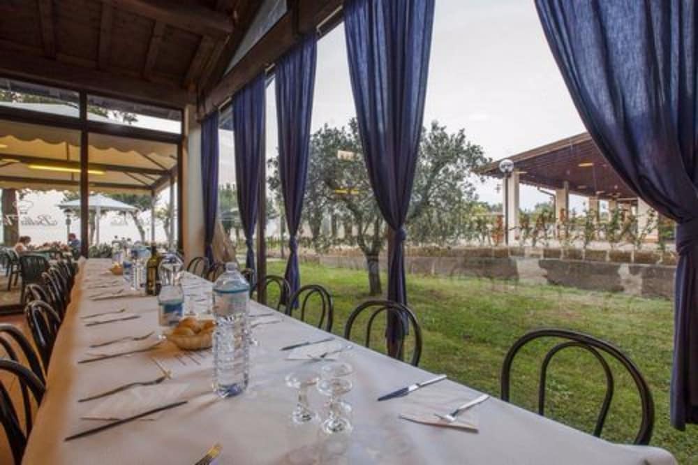 The Garda Village — Restaurant & bars in Sirmione, Lombardy