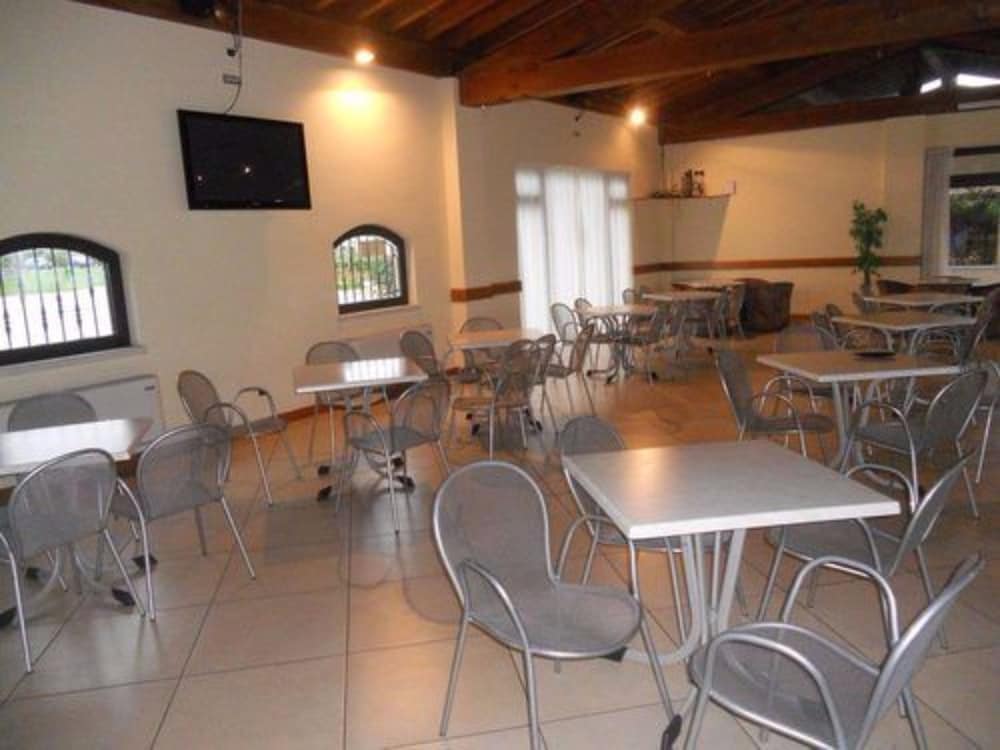 The Garda Village — Restaurant & bars in Sirmione, Lombardy