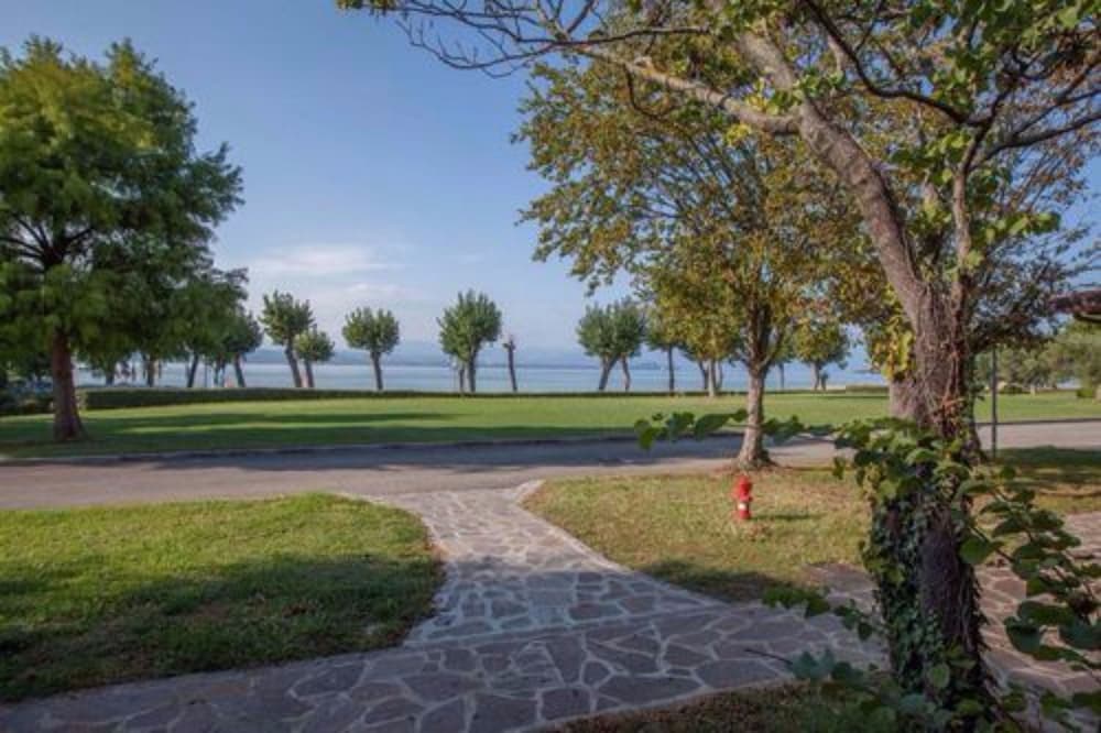 The Garda Village — Attractions in the area in Sirmione, Lombardy