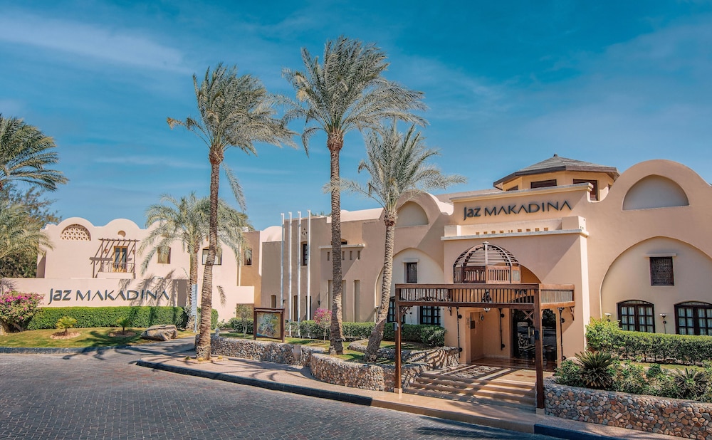 JAZ Makadina - All inclusive — Hotel building in Makadi Bay, Red Sea