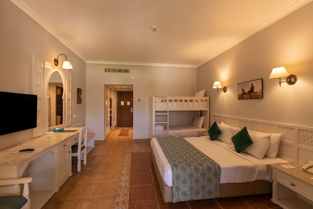 Sunrise Sentido Mamlouk Palace - All inclusive — Hotel rooms in Hurghada, Red Sea